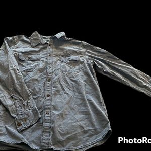 Outdoor life denim button up size Large men’s shirt.